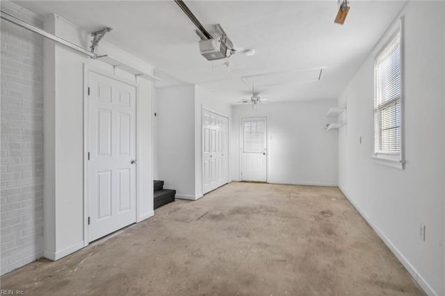 26 Kenwood DR, Hampton, VA 23666