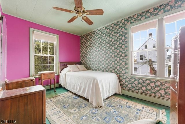 608 Meadow St, Roselle Boro, NJ 07203