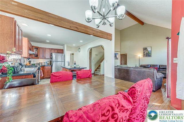 1624 Cotswold Road, Coolbaugh Twp, PA 18466