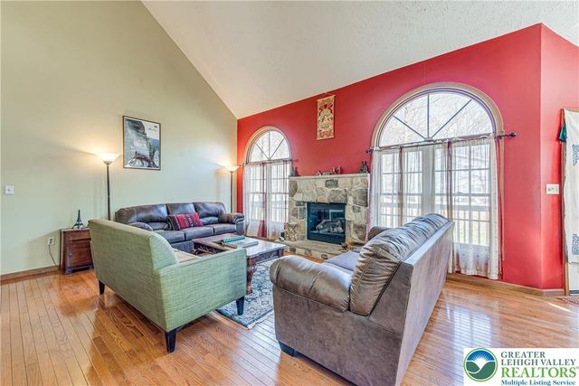 1624 Cotswold Road, Coolbaugh Twp, PA 18466