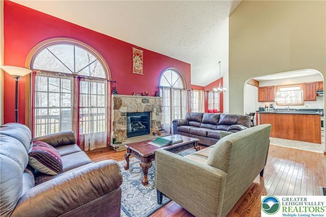 1624 Cotswold Road, Coolbaugh Twp, PA 18466