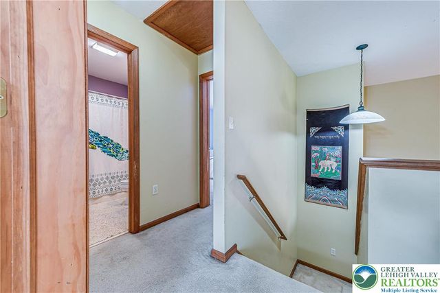 1624 Cotswold Road, Coolbaugh Twp, PA 18466