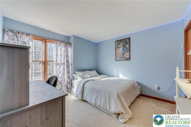 1624 Cotswold Road, Coolbaugh Twp, PA 18466