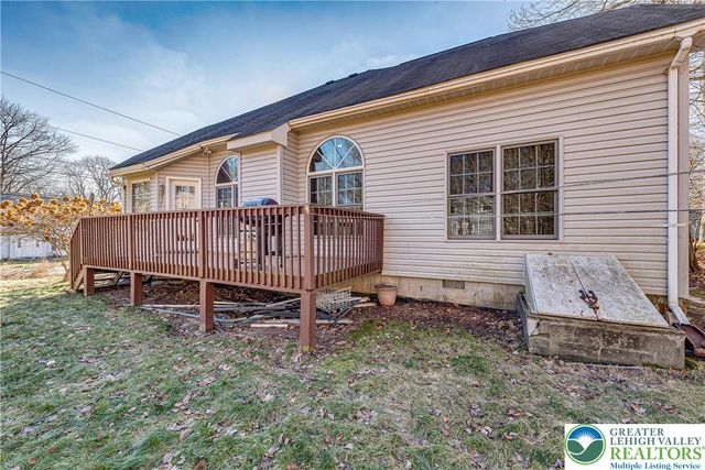 1624 Cotswold Road, Coolbaugh Twp, PA 18466