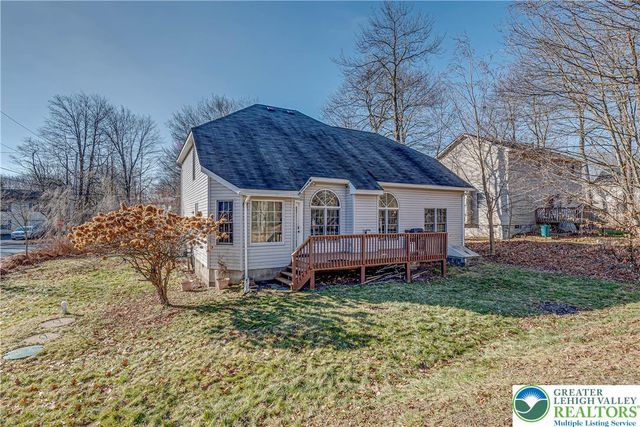 1624 Cotswold Road, Coolbaugh Twp, PA 18466