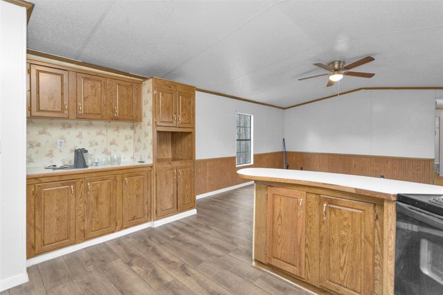 4794 Tall Pine Road, Navasota, TX 77868