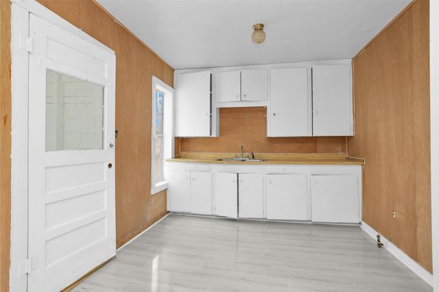 4794 Tall Pine Road, Navasota, TX 77868