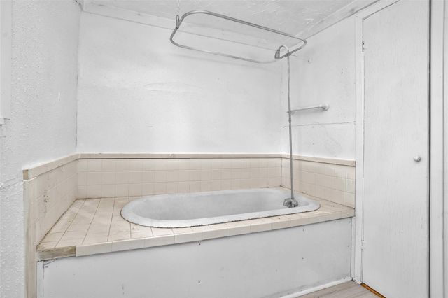 4794 Tall Pine Road, Navasota, TX 77868