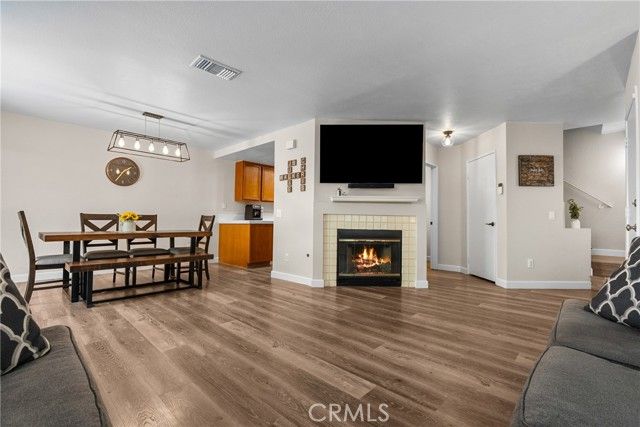 25114 Steinbeck C, Stevenson Ranch, CA 91381