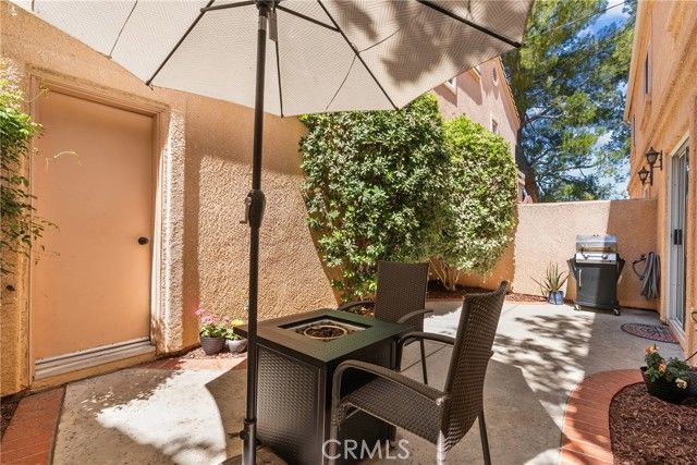 25114 Steinbeck C, Stevenson Ranch, CA 91381