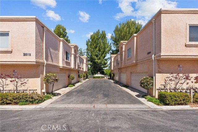 25114 Steinbeck C, Stevenson Ranch, CA 91381