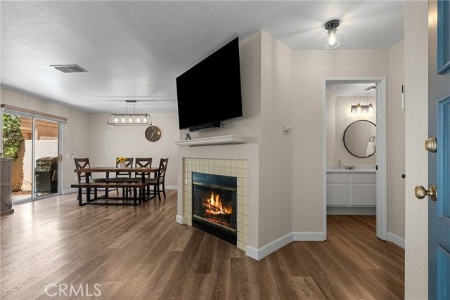 25114 Steinbeck C, Stevenson Ranch, CA 91381