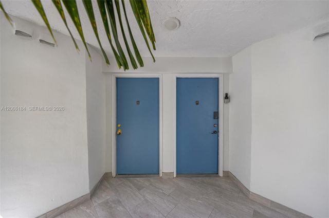 9405 Fontainebleau Boulevard 112, Miami, FL 33172