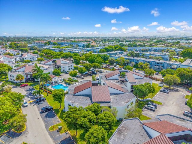 9405 Fontainebleau Boulevard 112, Miami, FL 33172