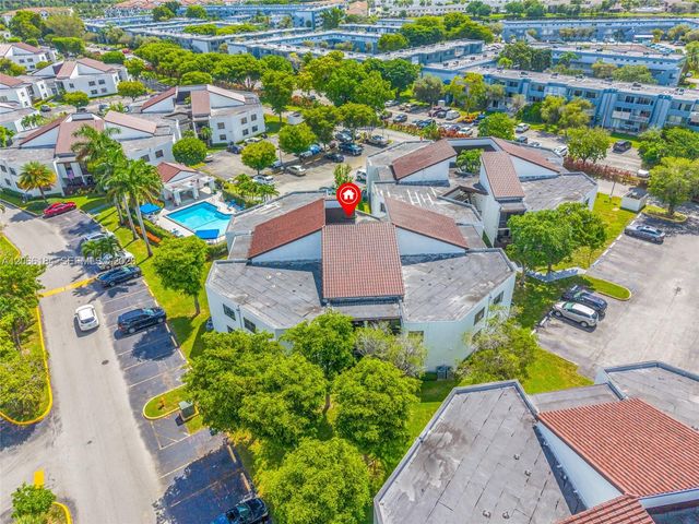 9405 Fontainebleau Boulevard 112, Miami, FL 33172