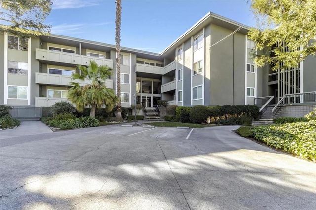 1458 Hudson Street 310, Redwood City, CA 94061