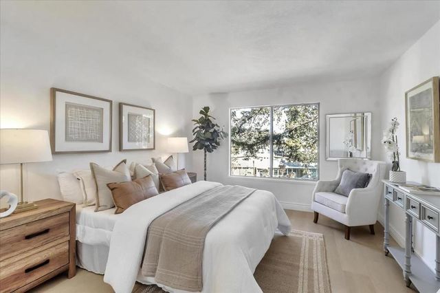 1458 Hudson Street 310, Redwood City, CA 94061