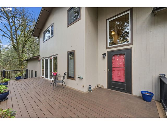 1996 KIMBERLY Dr, Eugene, OR 97405