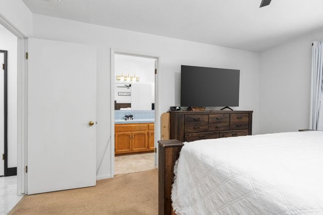 1852 N Hollywood Drive, Reedley, CA 93654