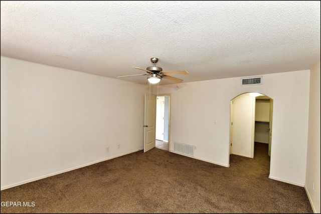 6372 FRANKLIN RIDGE Drive, El Paso, TX 79912