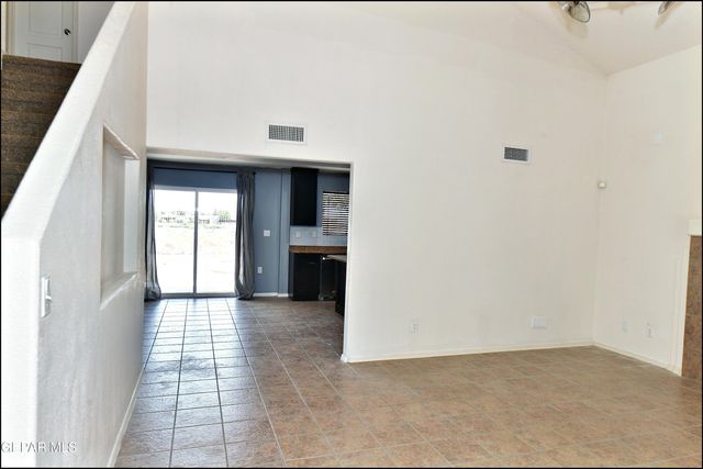 6372 FRANKLIN RIDGE Drive, El Paso, TX 79912
