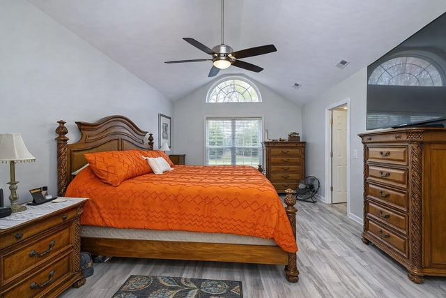 105 Oakview Circle, Manning, SC 29102