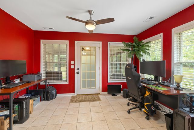 105 Oakview Circle, Manning, SC 29102