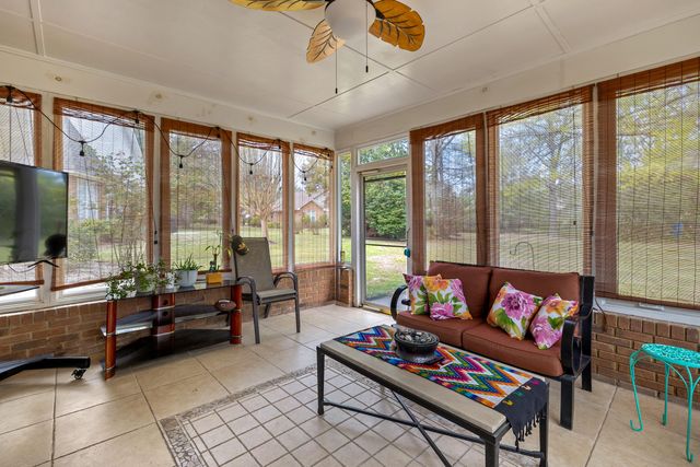 105 Oakview Circle, Manning, SC 29102