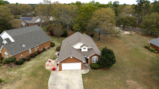 105 Oakview Circle, Manning, SC 29102