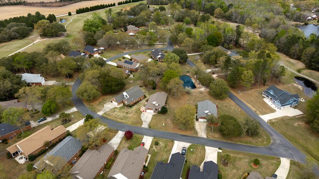 105 Oakview Circle, Manning, SC 29102