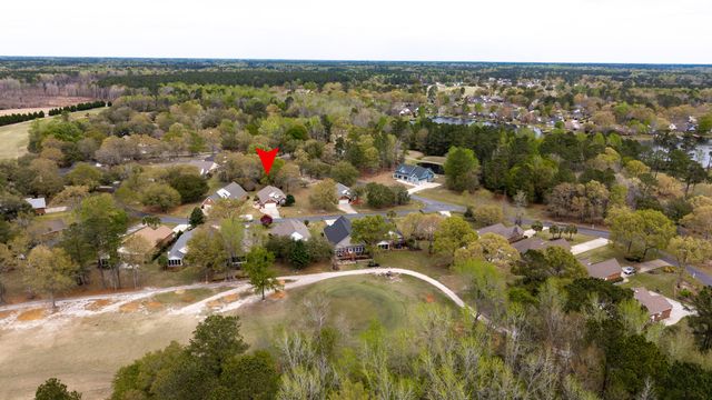 105 Oakview Circle, Manning, SC 29102