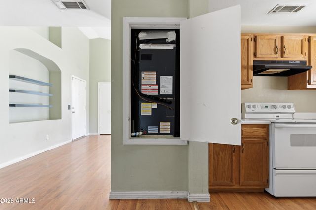 6550 N 47TH Avenue 209, Glendale, AZ 85301