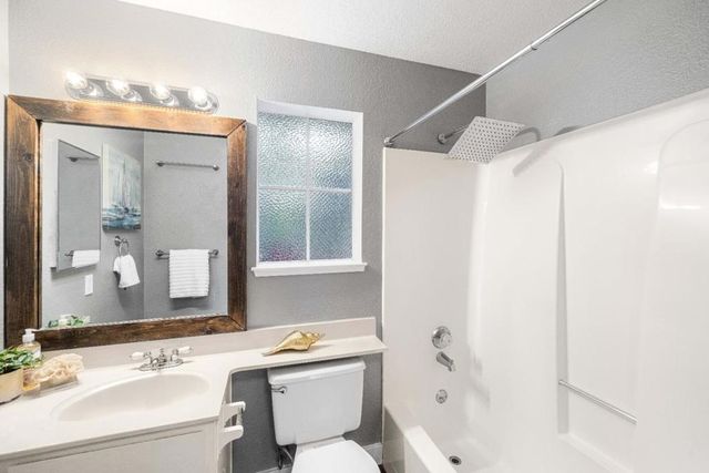 468 Laurel Avenue, Half Moon Bay, CA 94019