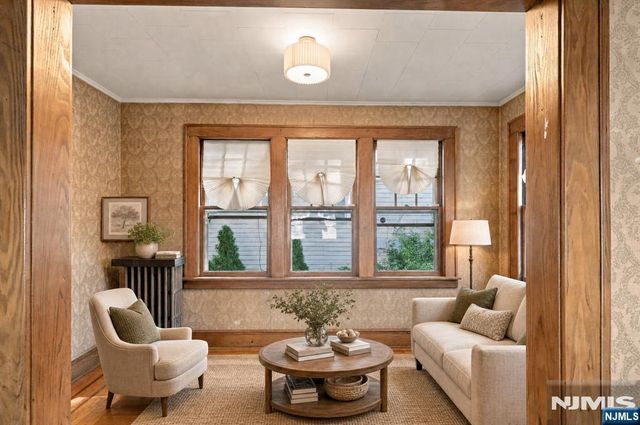 82 Brook Avenue, Passaic, NJ 07055