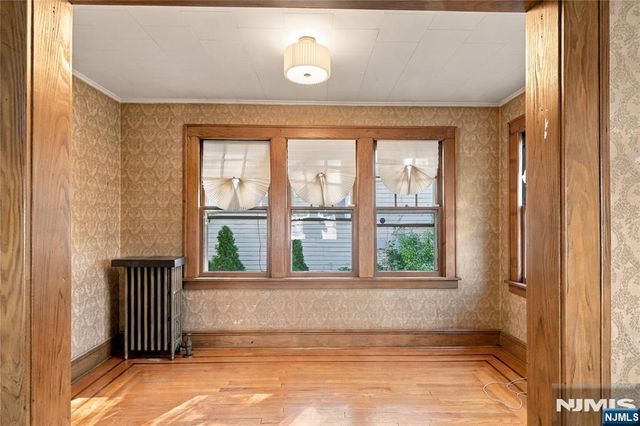 82 Brook Avenue, Passaic, NJ 07055