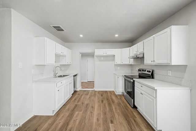 1926 E WILLETTA Street, Phoenix, AZ 85006
