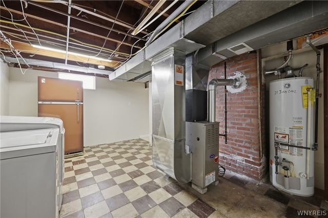 144 Elmview Drive, Tonawanda, NY 14150