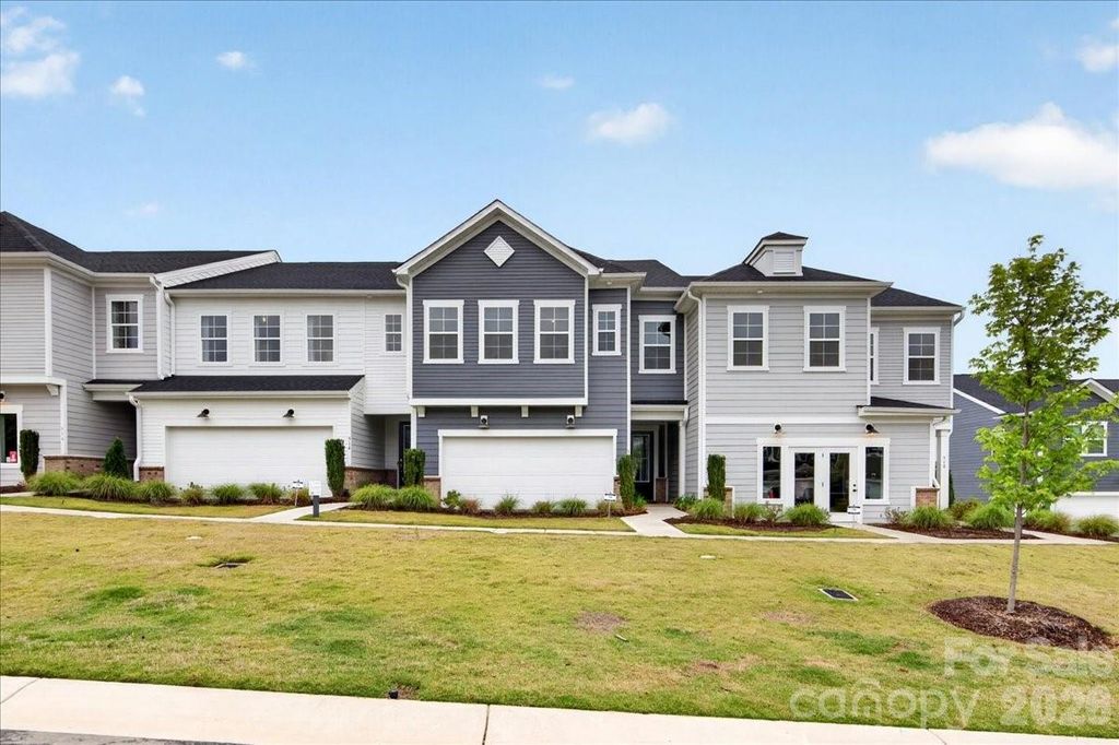 512 Webster Lane, Cramerton, NC 28032