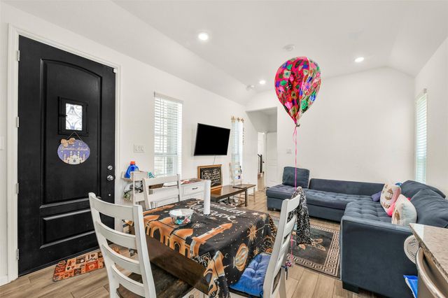 506 Campbell Drive, League City, TX 77573