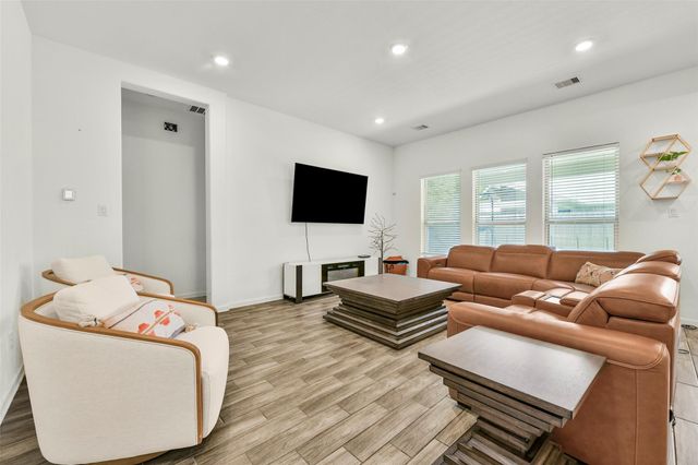 506 Campbell Drive, League City, TX 77573