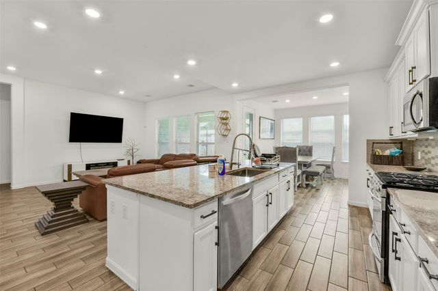 506 Campbell Drive, League City, TX 77573