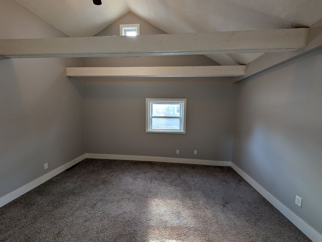 928 Farnam Street, Davenport, IA 52803