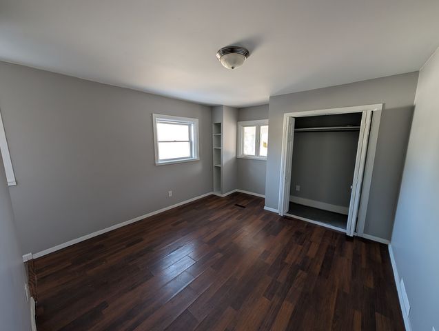 928 Farnam Street, Davenport, IA 52803