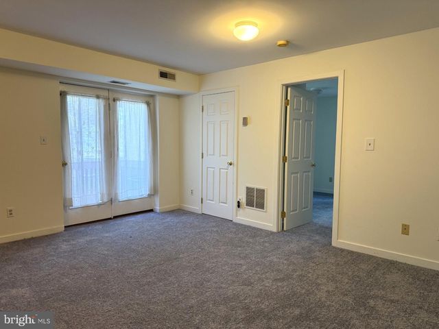 3308 EASTVIEW LN, Wilmington, DE 19802