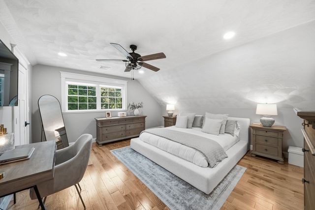 25 Margate Ave, Saugus, MA 01906