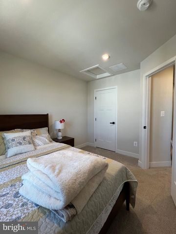 10314 HERITAGE TRAIL CT, Manassas, VA 20109