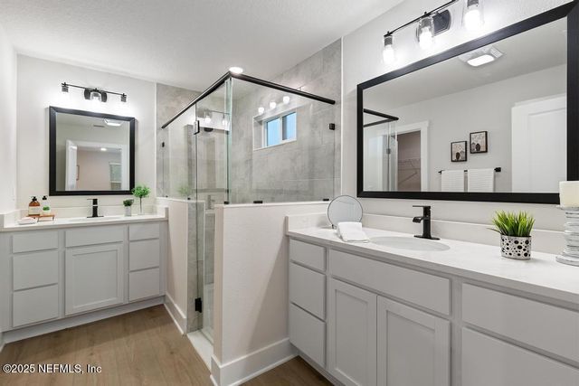 2535 SUNFLOWER Avenue, Middleburg, FL 32068