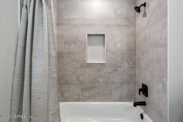 2535 SUNFLOWER Avenue, Middleburg, FL 32068