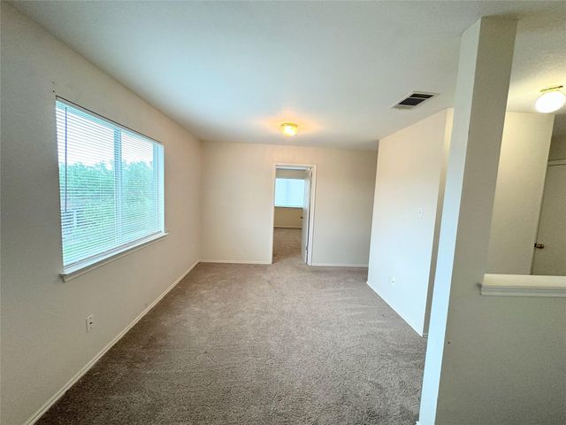 12929 Waynespur LN, Elgin, TX 78621