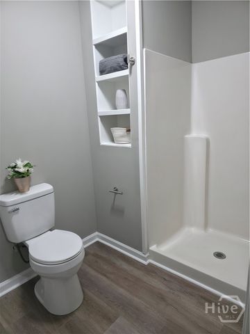 160 Williamsburg Way, Winder, GA 30680